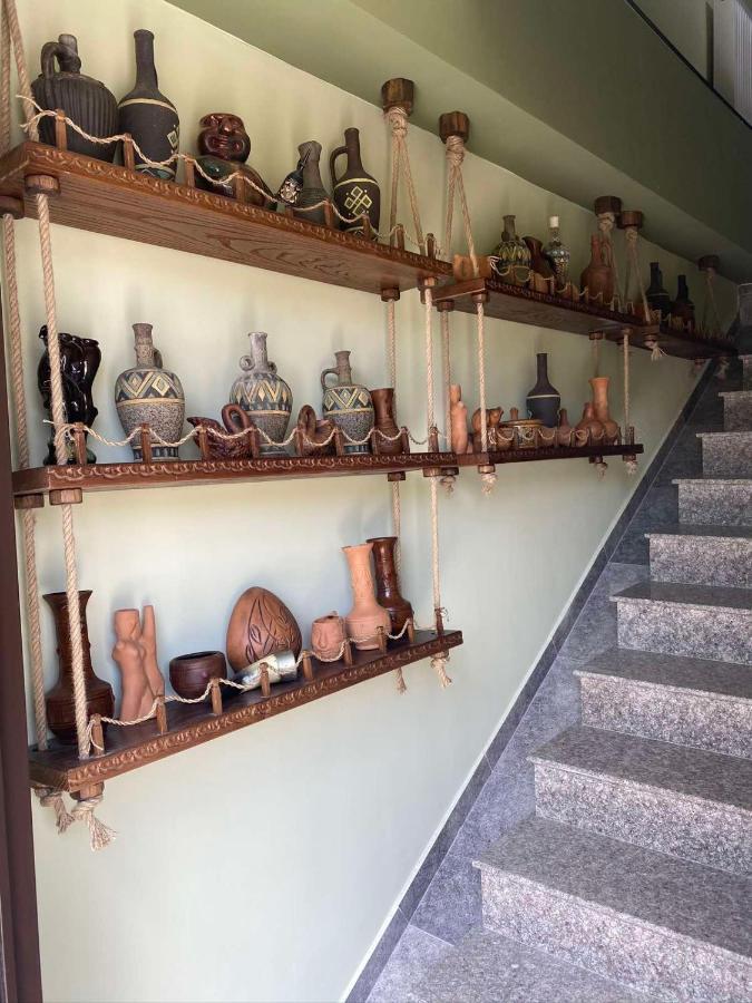 مبيت وإفطار كوتايسي Art Hole المظهر الخارجي الصورة